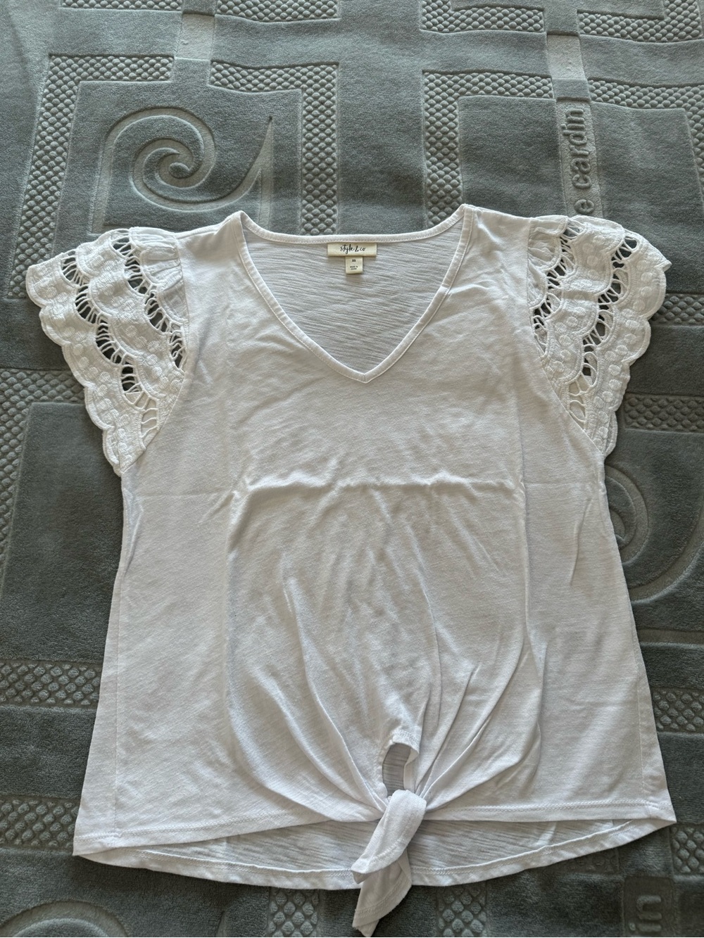 Style & Co. White Lace Sleeve V-Neck Tie-Front Top